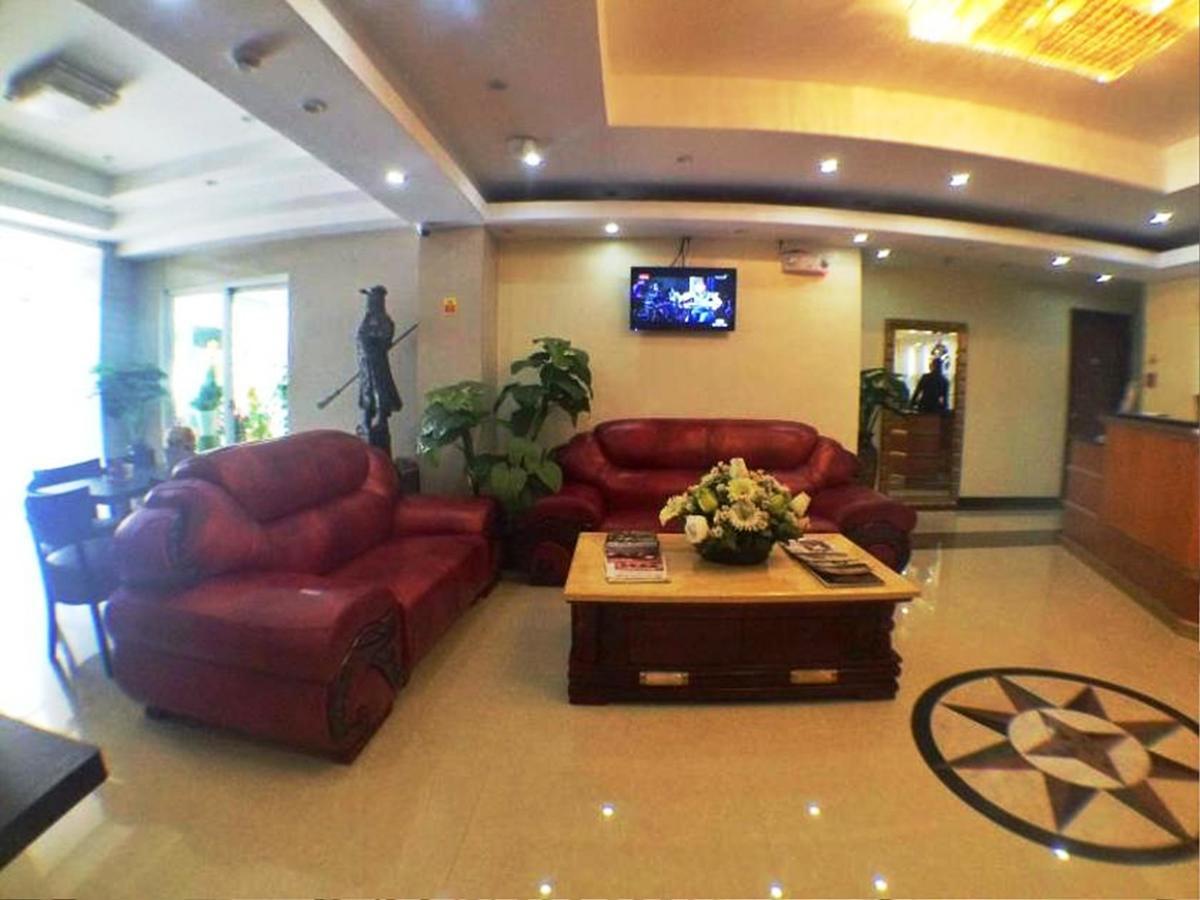 Rainbowland Hotel Olongapo Bagian luar foto