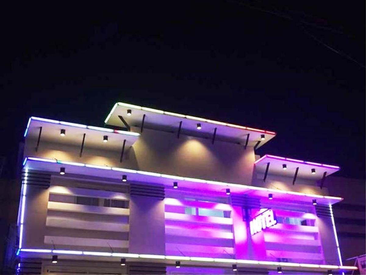 Rainbowland Hotel Olongapo Bagian luar foto