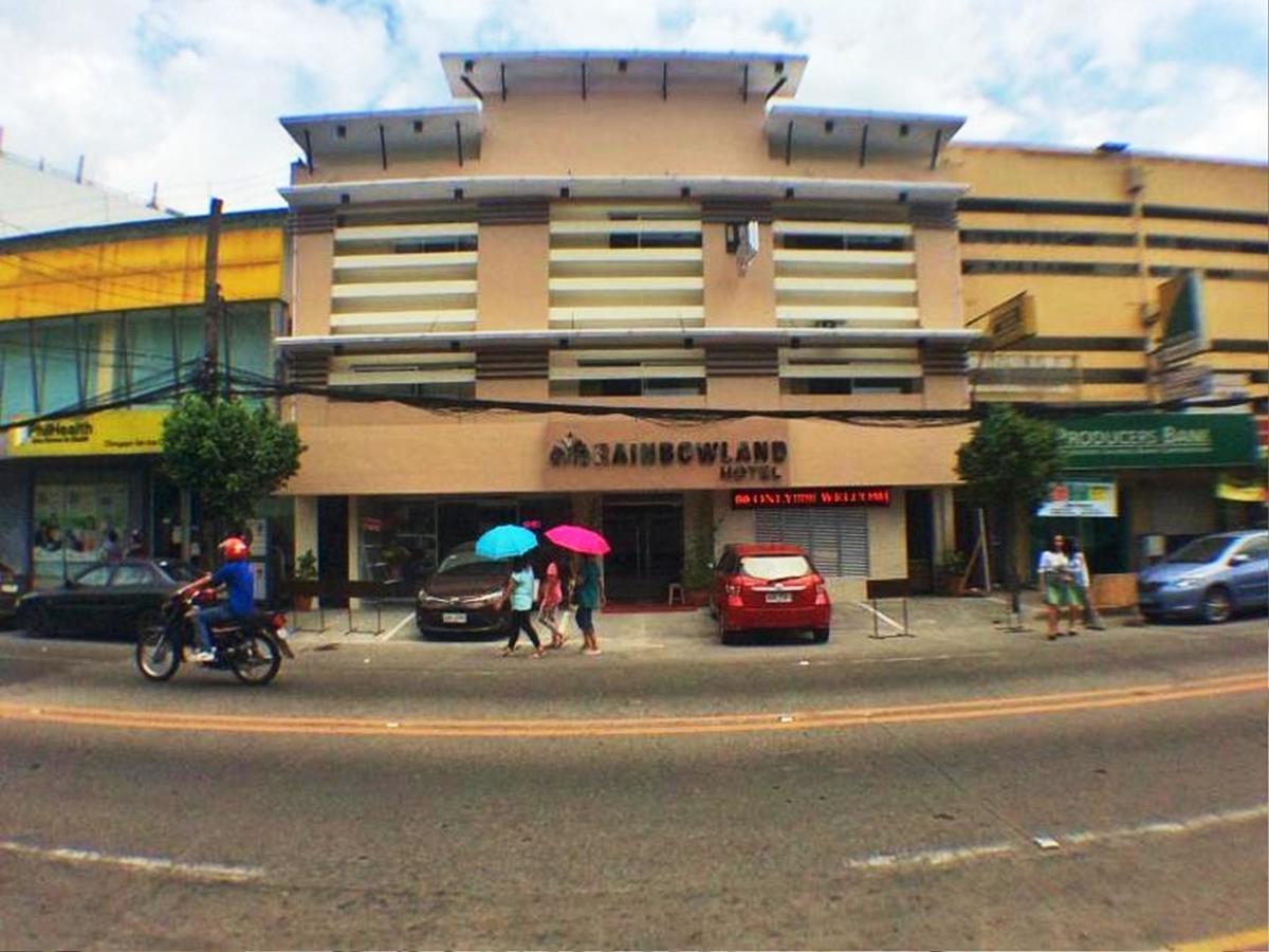 Rainbowland Hotel Olongapo Bagian luar foto