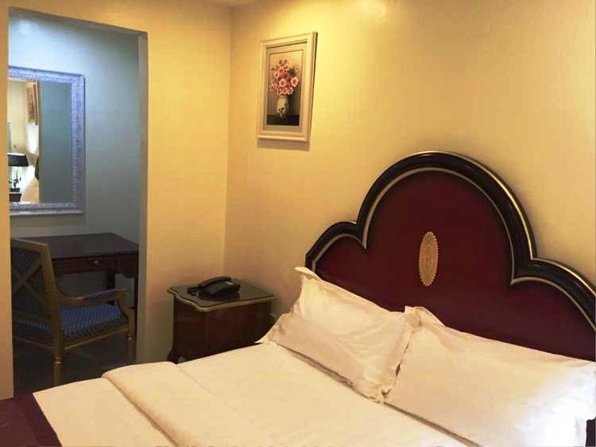 Rainbowland Hotel Olongapo Bagian luar foto