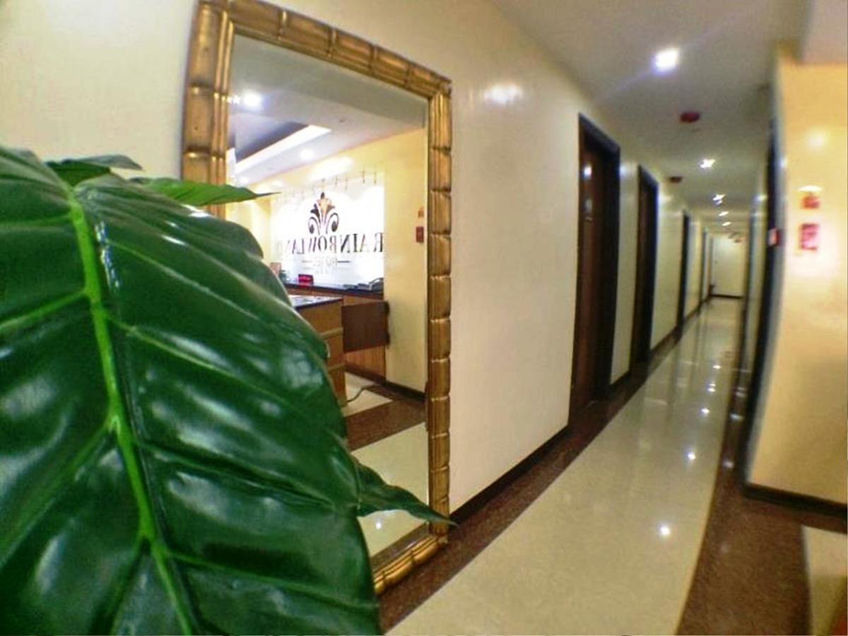 Rainbowland Hotel Olongapo Bagian luar foto